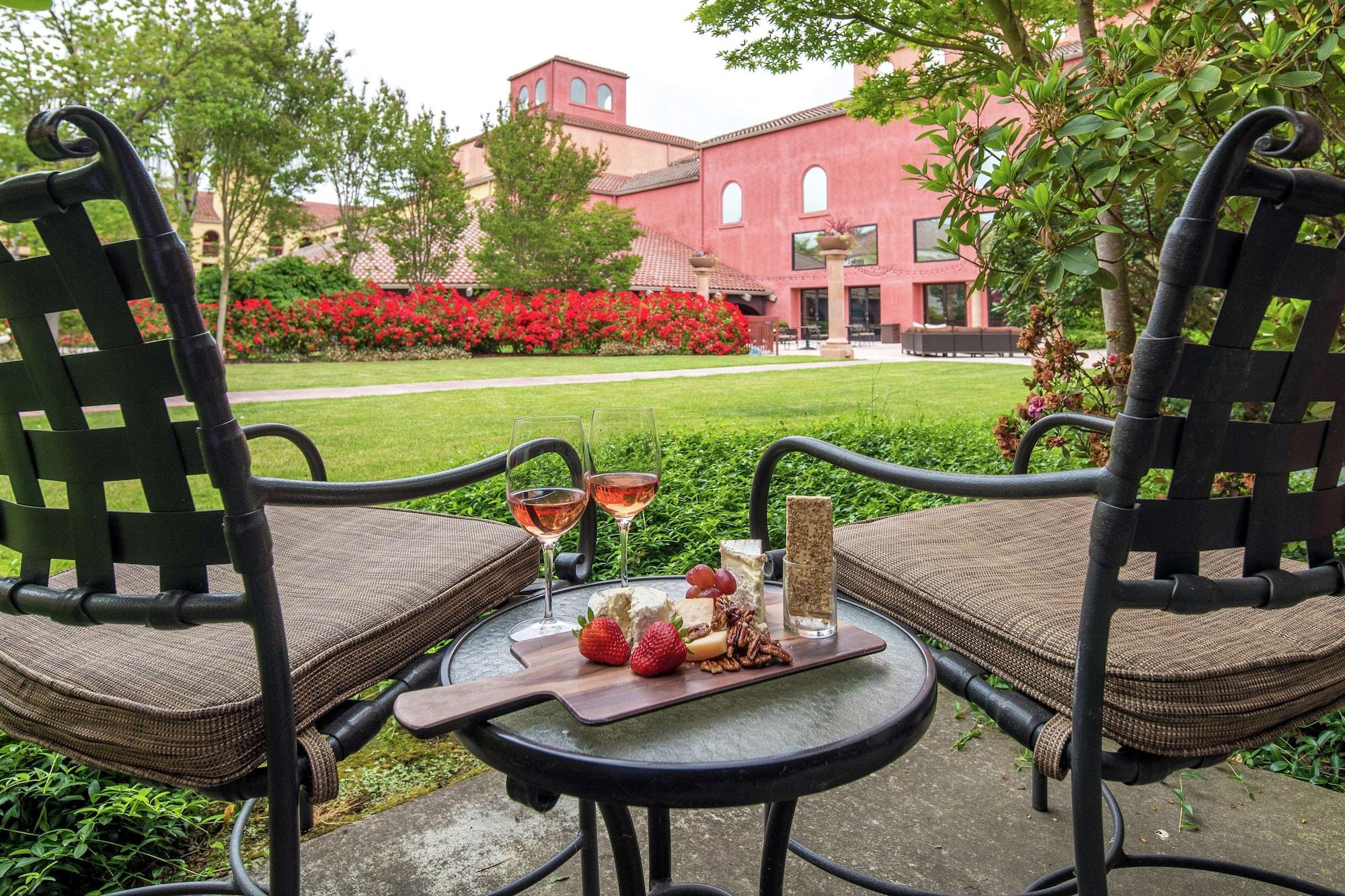 Готель Doubletree By Hilton Sonoma Wine Country Ронерт-Парк Екстер'єр фото